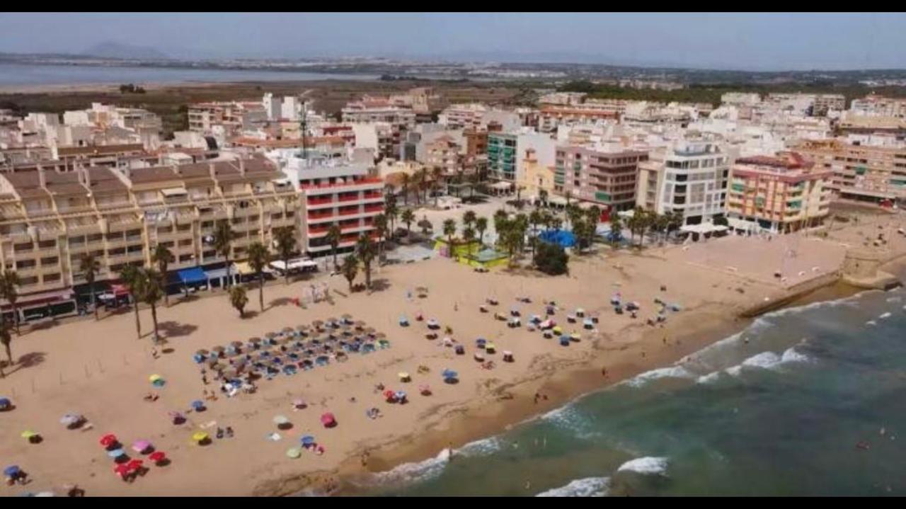 Espacioso Estudio Cerca De La Playa La Mata La Mata  Exterior foto